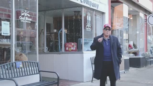 Mayor Scott James spotlights Coal River Coffee in St. Albans