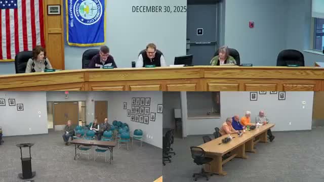 Board approves closing agreement for 735; resident raises fence, permit and right-of-way concerns