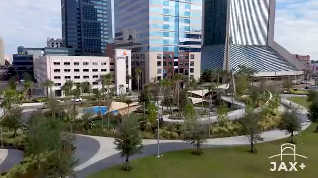 Riverfront Plaza opens in downtown Jacksonville as new waterfront park