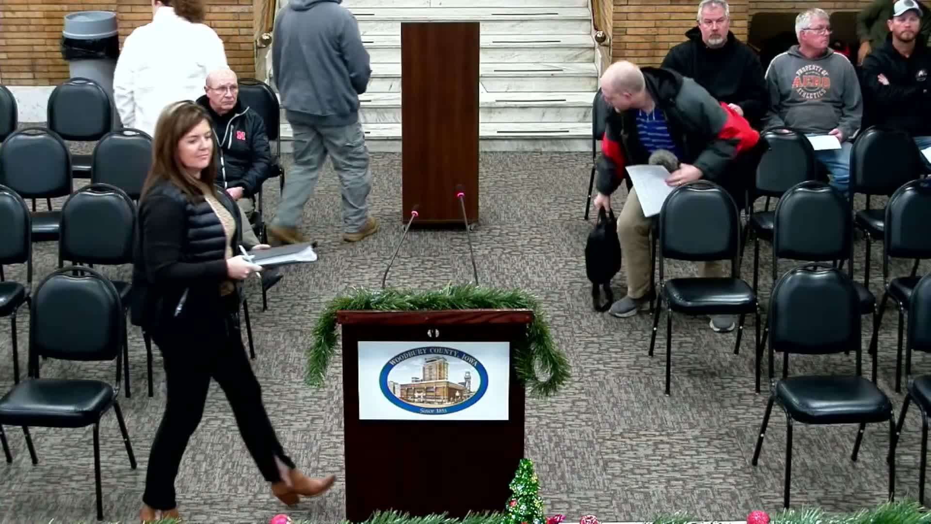 Woodbury County supervisors direct staff to seek bids for major secondary-roads equipment purchase