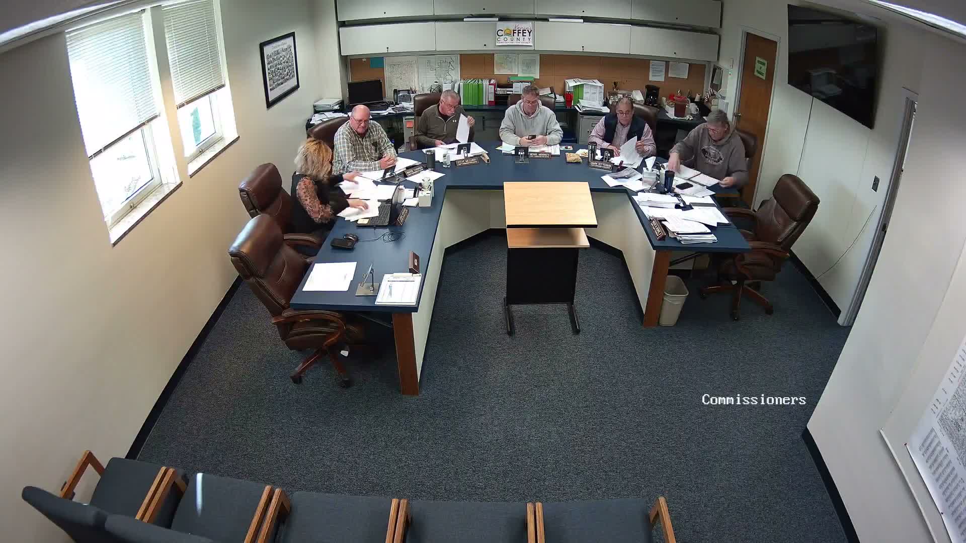 Coffey County officials approve year‑end fund transfers to reserves and bond account