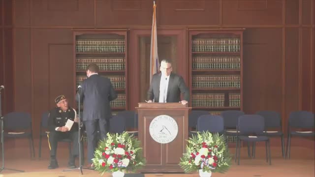 Braintree officials sworn in; council elects Peter Warren president, Elizabeth Maglio vice president