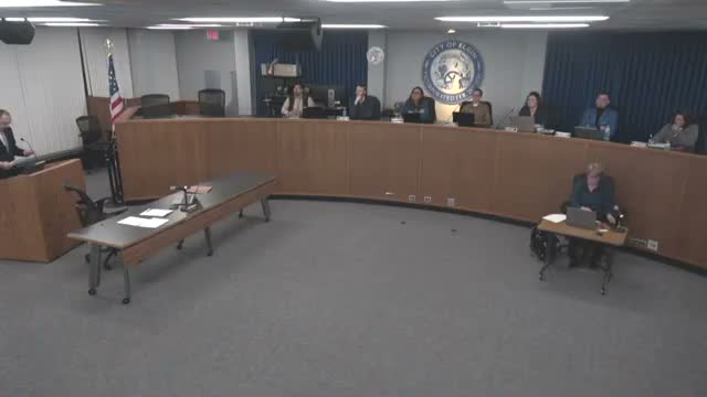 Elgin planning panel approves variance to enclose long‑standing Beef Villa dumpster