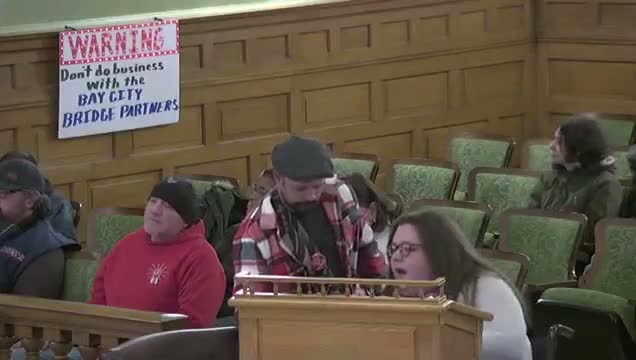 Bay City asks planning staff to study data‑center rules after months of public concern; resolution passes unanimously