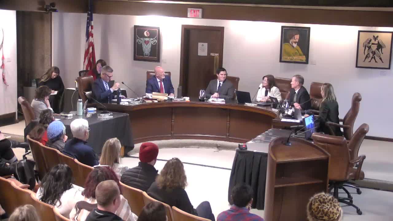 Max Perret sworn in as Mill Valley mayor; outlines volunteer, climate and infrastructure priorities