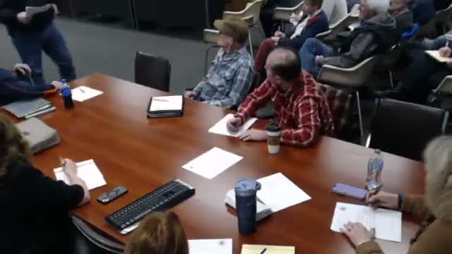 Iroquois County residents oppose large solar projects; planning committee sends one application to ZBA and rejects another