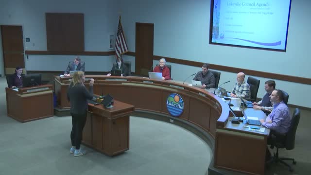 Lakeville residents urge council to rescind Flock camera contract over privacy, cybersecurity worries