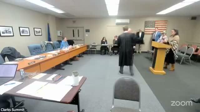 Harold Kelly sworn in as Clarks Summit mayor; Jerry Carey elected council president