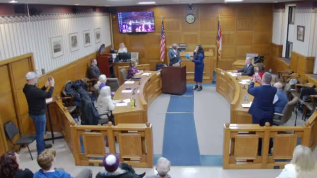 Baberton City Council sworn-in ceremony installs Shorter Griffin as president; Rebecca Gerhardt elected vice president