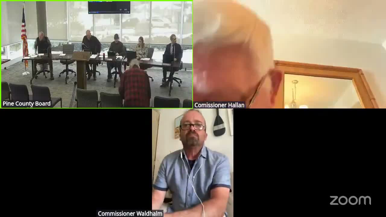 Pine County commissioners elect Josh Moore chair, Roger Nelson vice chair and set committee slate