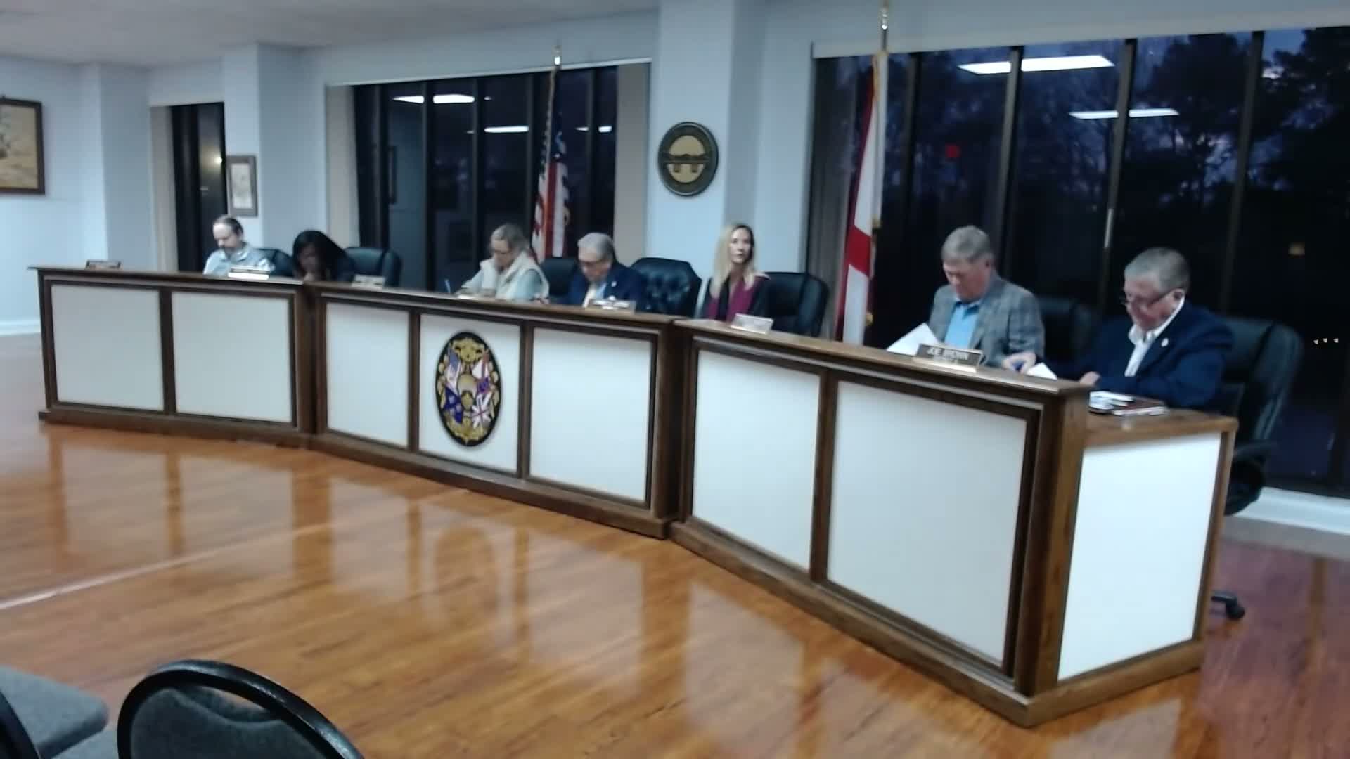 Council approves minutes, affirms prior purchases and grants Farm City festival permission