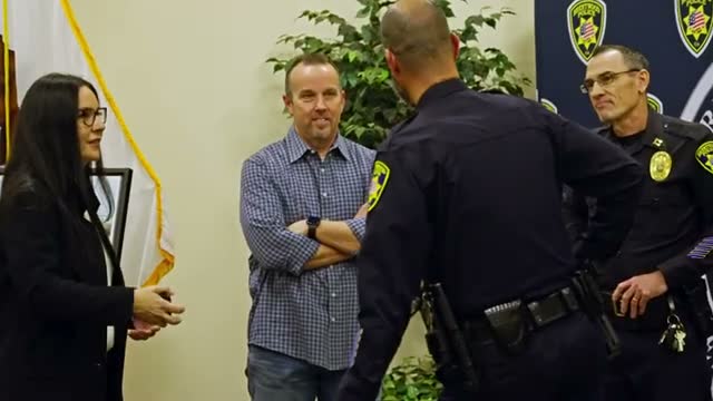 Brentwood unveils 180-foot 'Fields of Time' gateway sculpture by Dal Blumberg