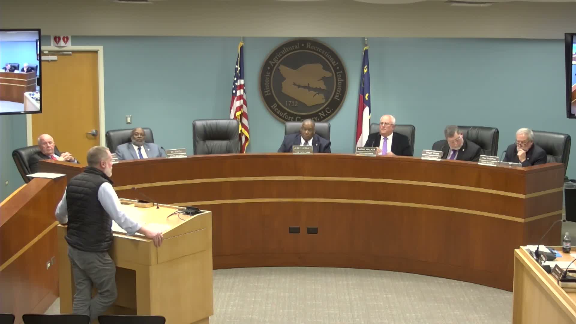 Beaufort County accepts $20,000 donation to fund a county spay-and-neuter initiative