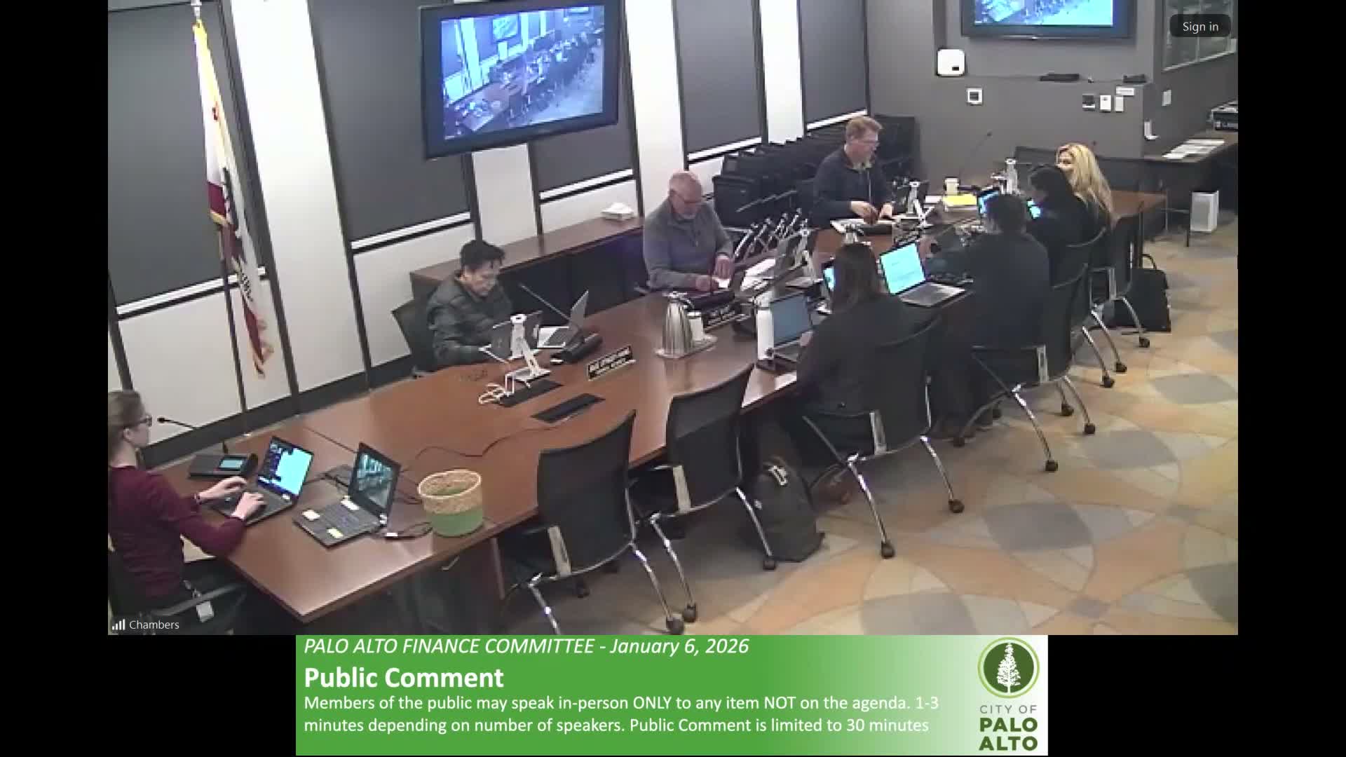 Palo Alto finance committee advances revised investment policy, shifts to active management