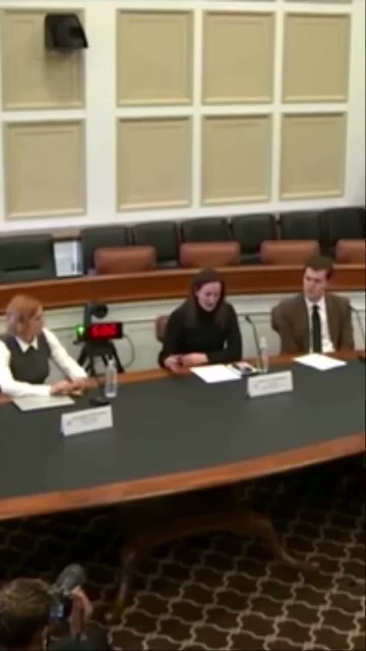 Witness warns Russia's emerging 'lock net' and super-app could enable near-total information control