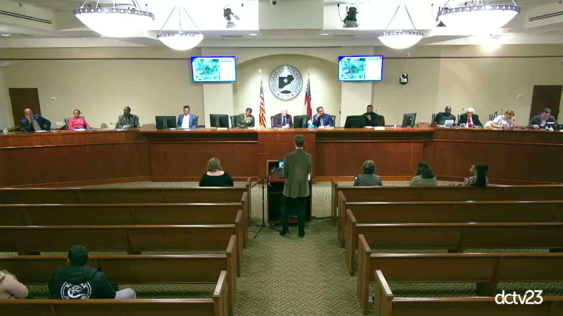 Board approves several Veterans Memorial permits, denies used‑car/repair rezoning amid saturation concerns