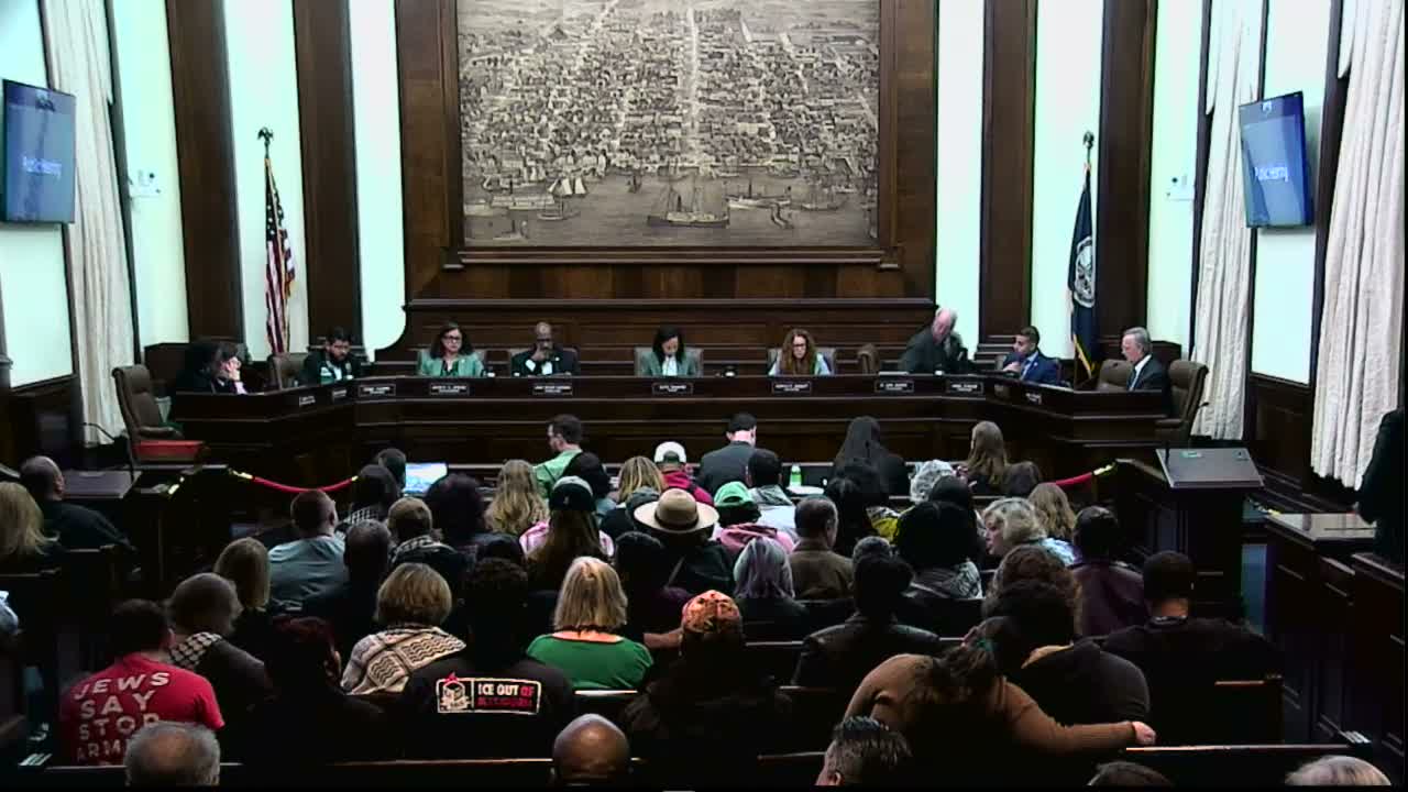 City Council lowers minimum affiliated taxi cabs from 40 to 10 in code update