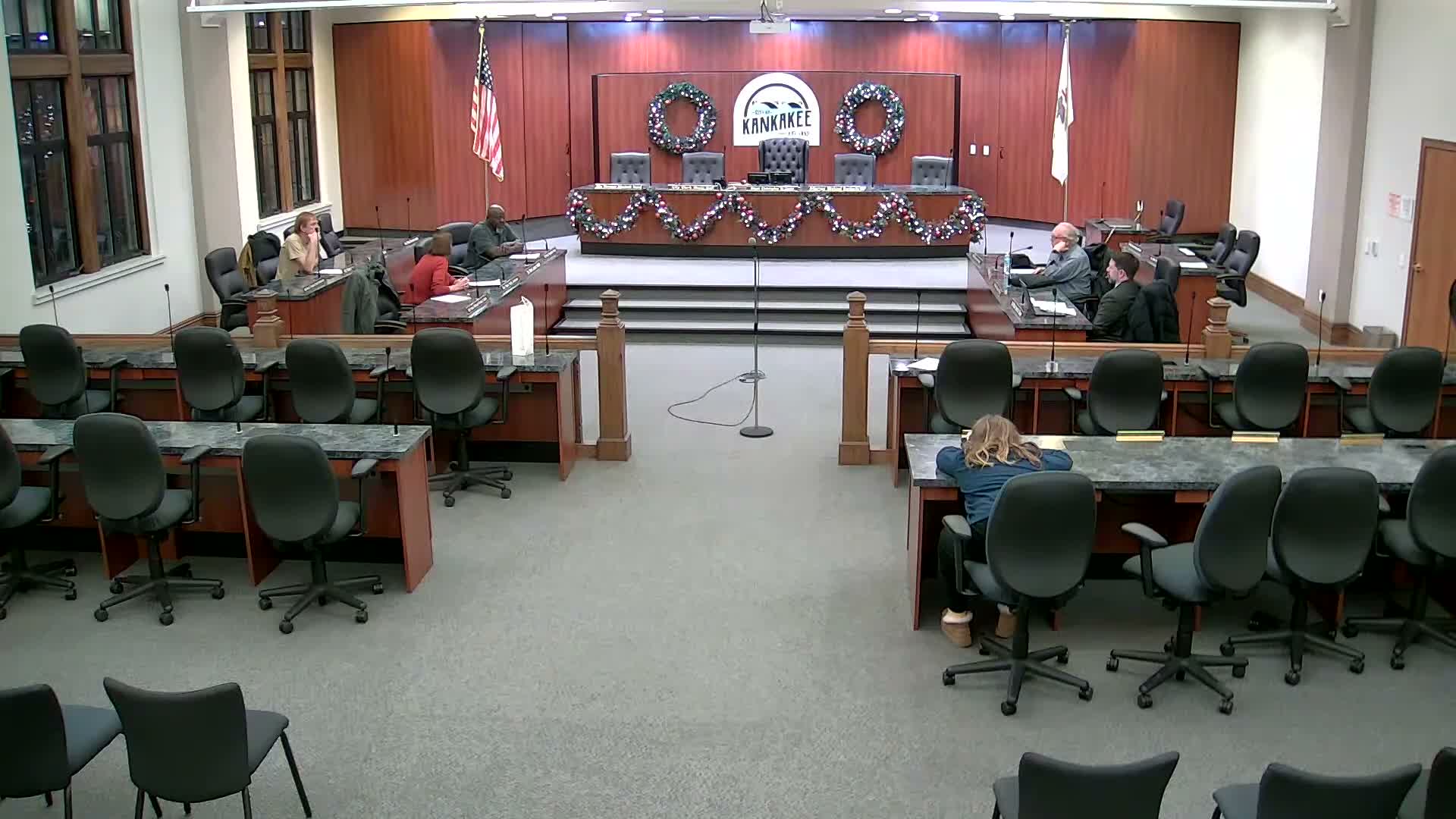 Council hears update on Republic trash pickup and multi-unit collection ordinance