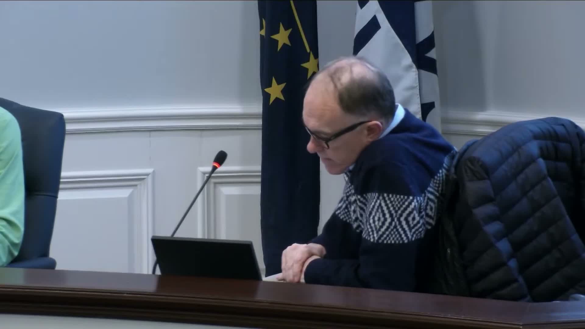 Carmel panel votes to retain Indiana Landmarks as staff; discusses meeting room and livestream tradeoffs