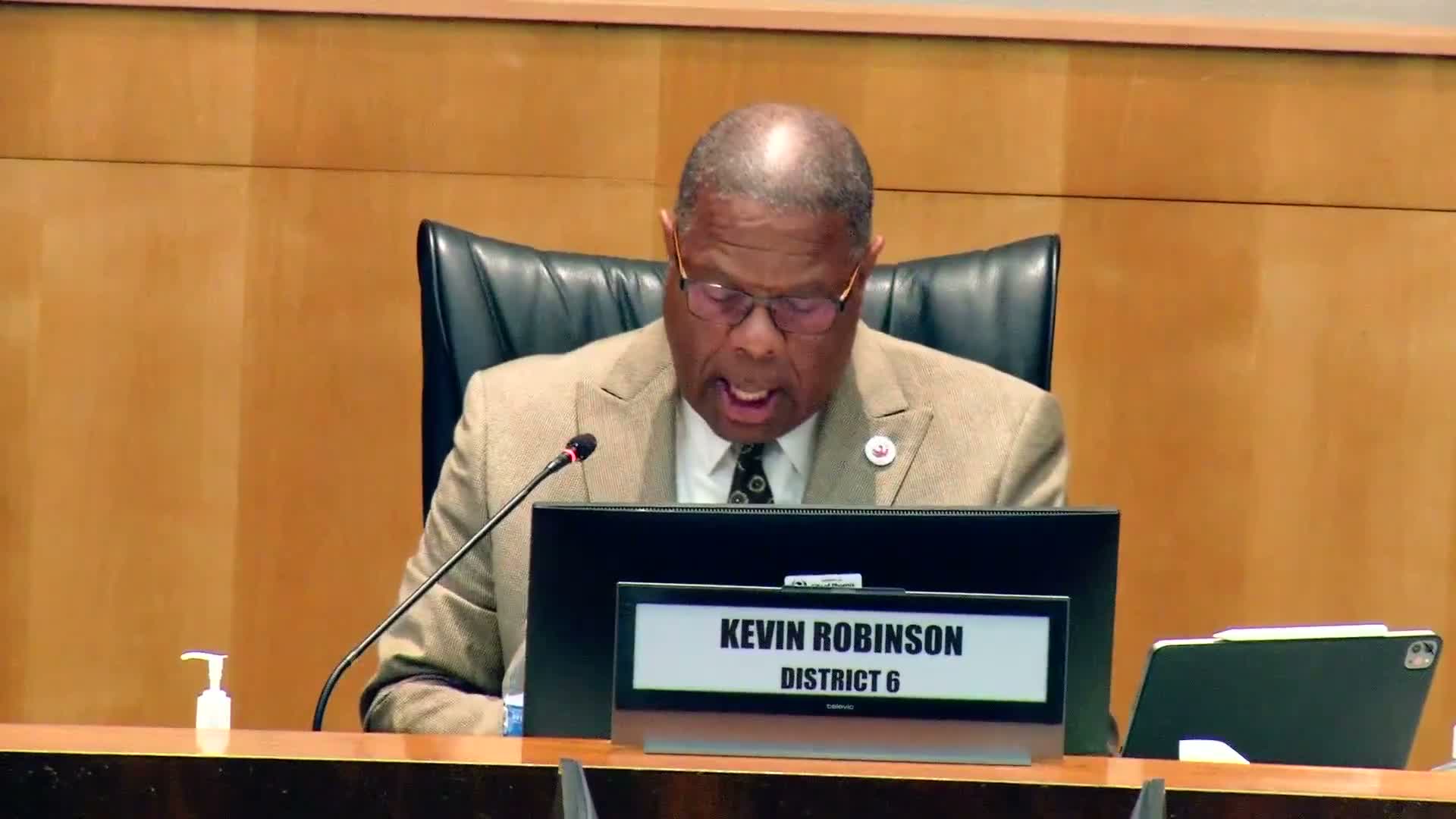 Office of Accountability and Transparency reports staff growth, new mediation work