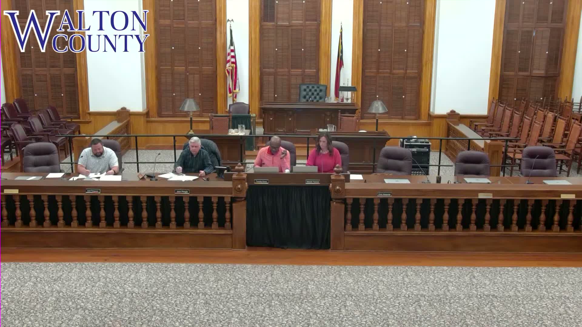 Planning commission recommends rezoning one-acre lot at 5100 Kent Rock Road for single-family home