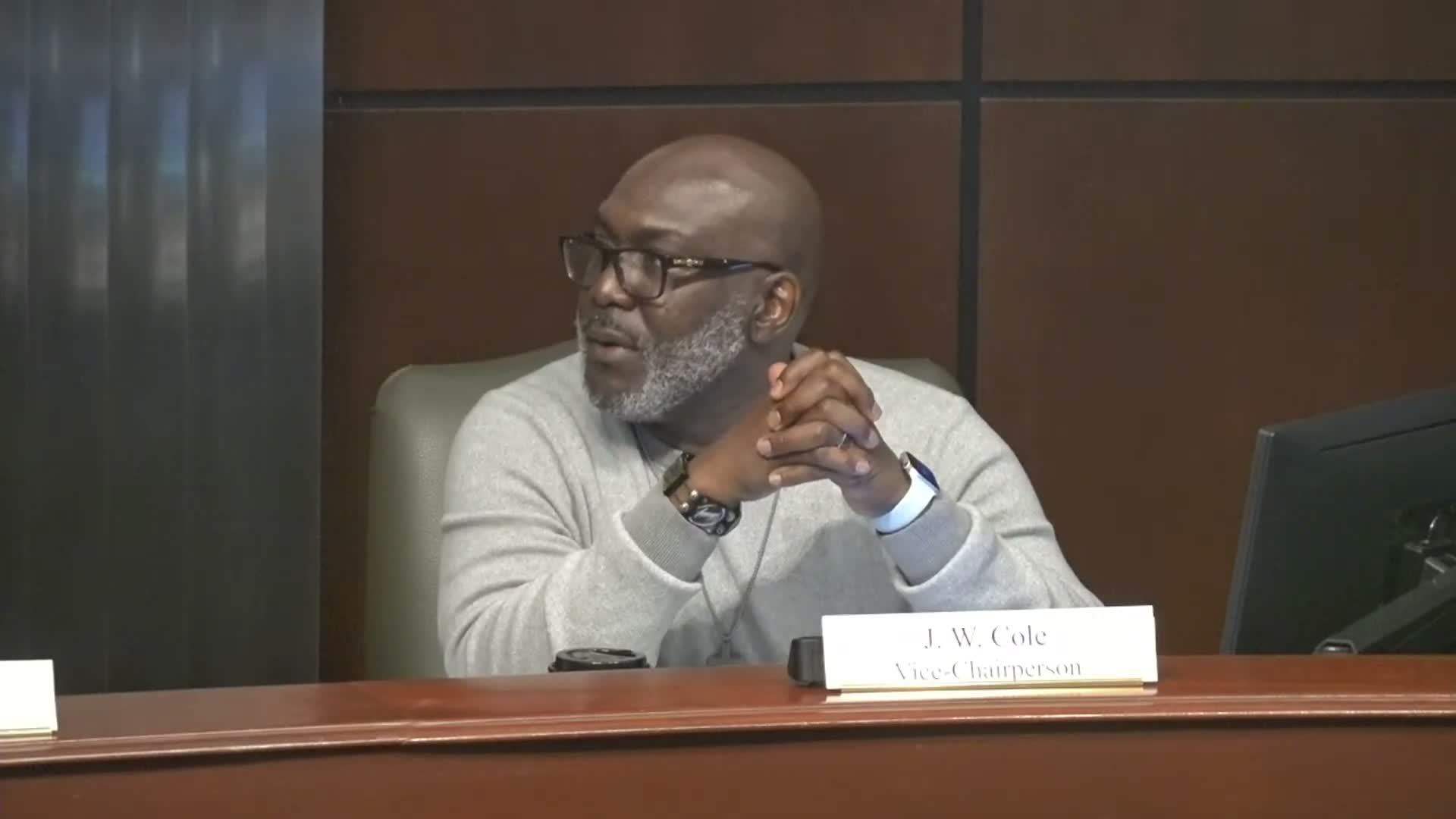 Board clarifies Chattanooga brown-bag permit: city permit required even with state liquor license