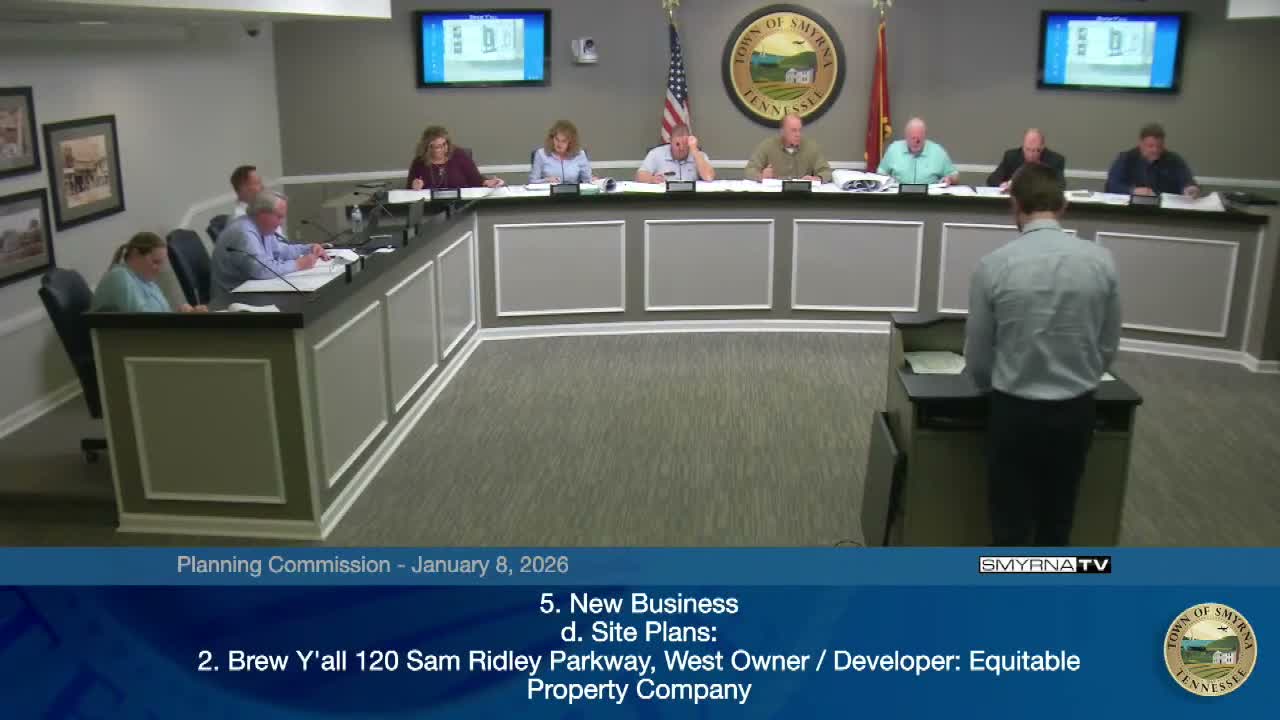 Smyrna planners press developer on 'cast brick' veneer for Kroger Shops outbuilding; approve with conditions