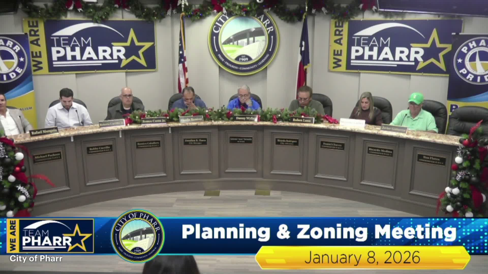 Planning commission approves rezoning for townhouses on East Ridge Road