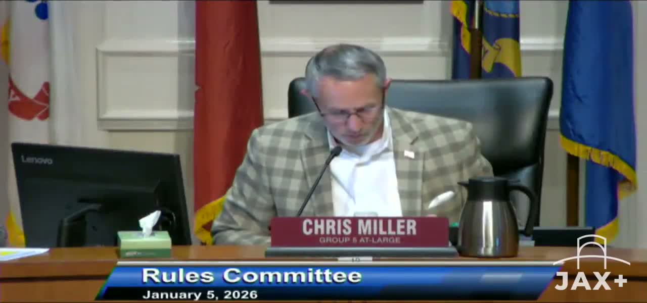 Committee narrowly approves bill requiring council installations be in city-owned facilities