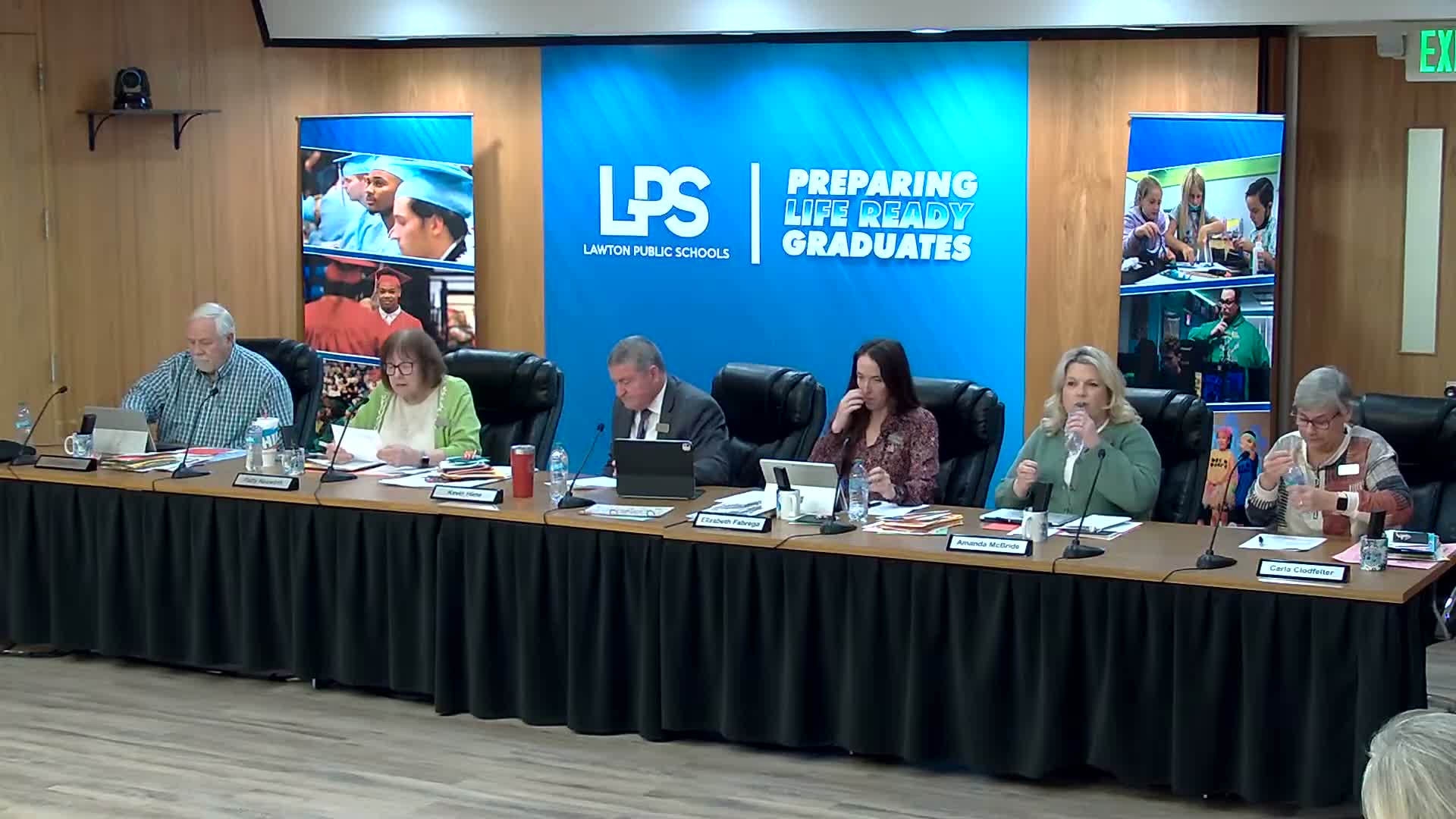 Lawton board hires Dr. Neil Weaver as next superintendent