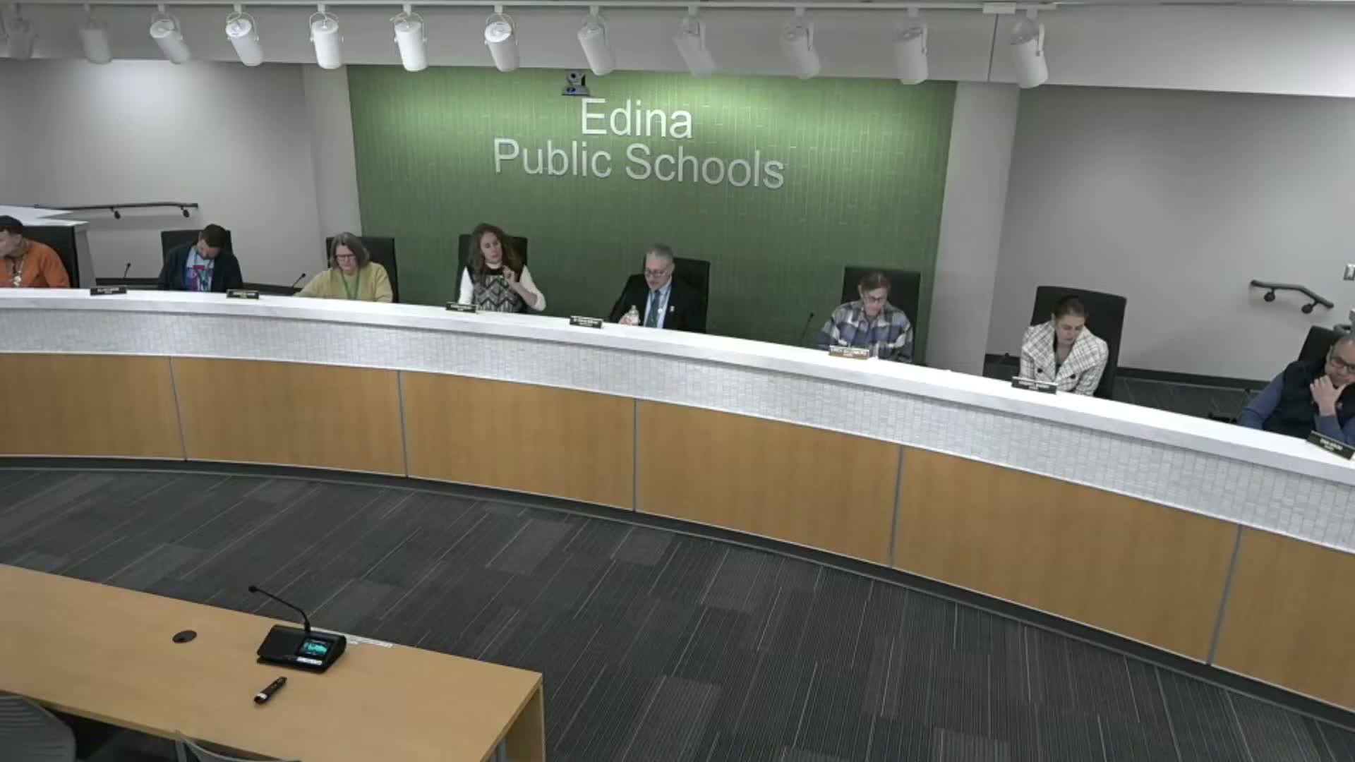 Edina board says it extended contract offer to Dr. Bittman; reads positive midyear evaluation
