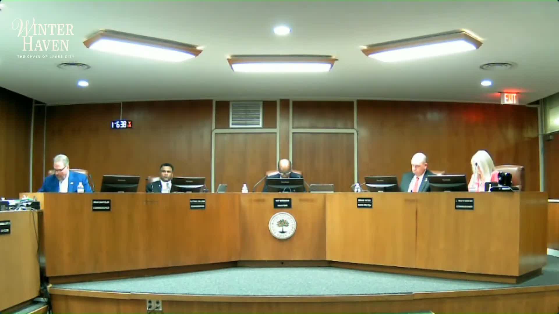 Winter Haven swears in new commissioner, elects Brian Yates mayor and Tracy Mercer mayor pro tem