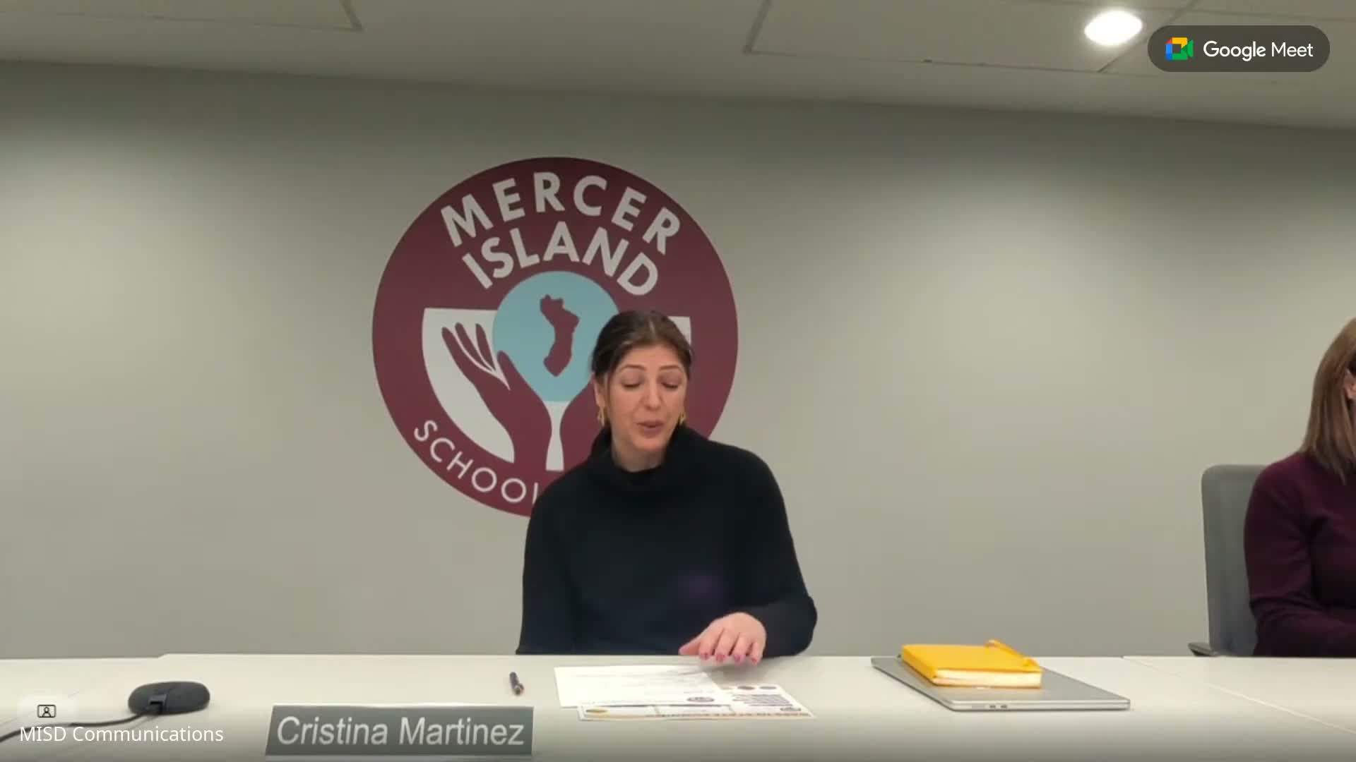 Mercer Island school leaders, legislators press for funding fixes as enrollment drops