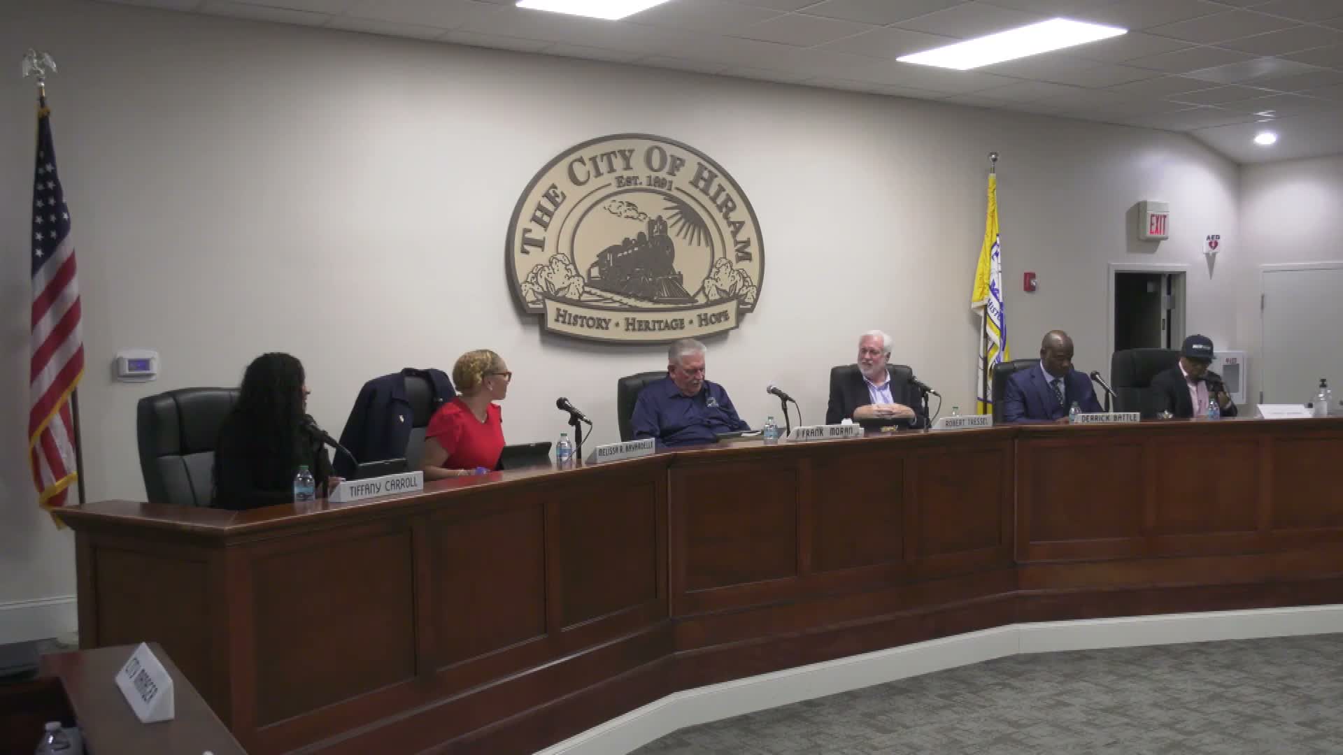 Hiram council honors resident who rescued occupants from house fire