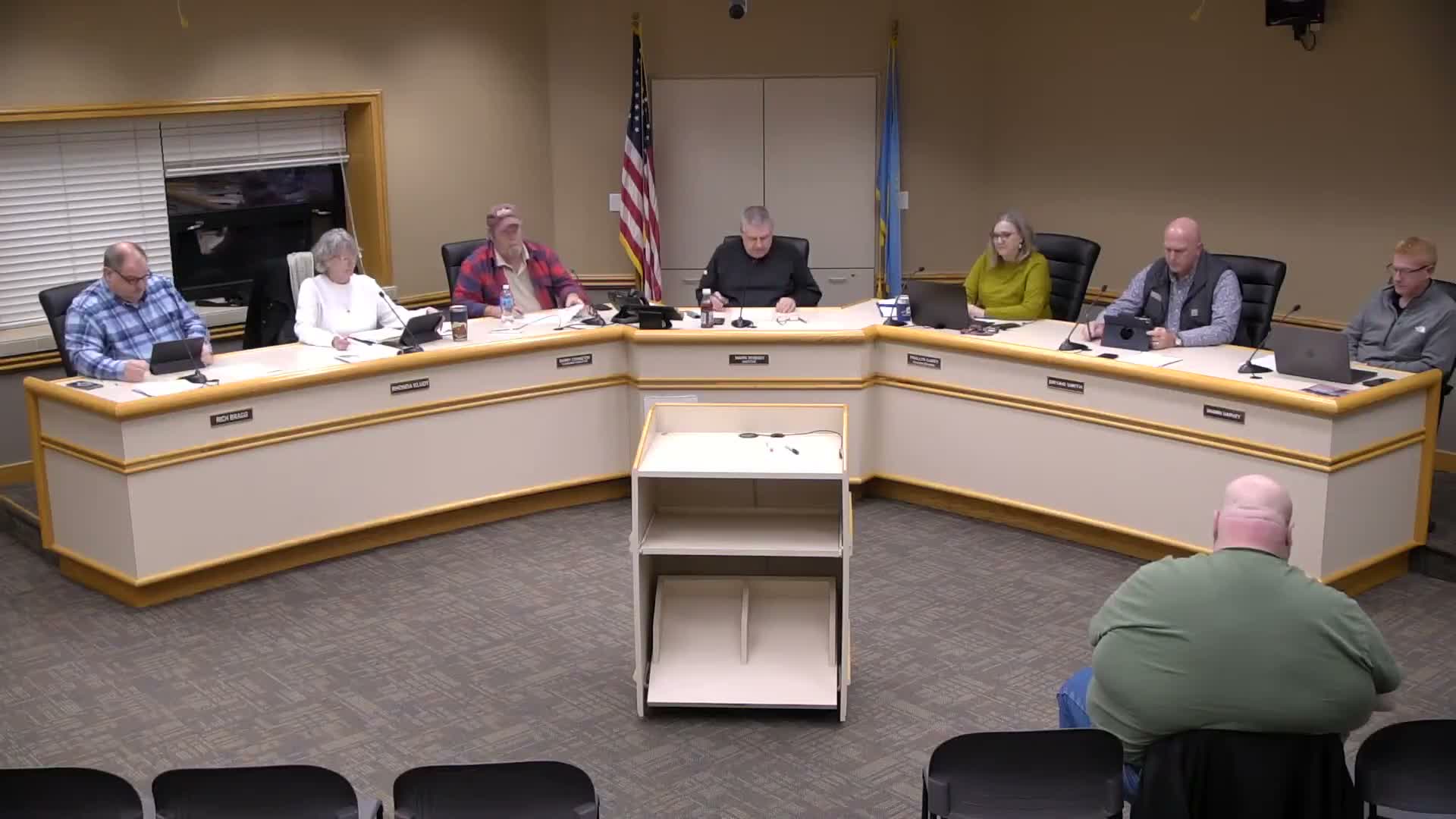 City commission approves equipment purchase, election agreement, contract renewal and holiday service notice