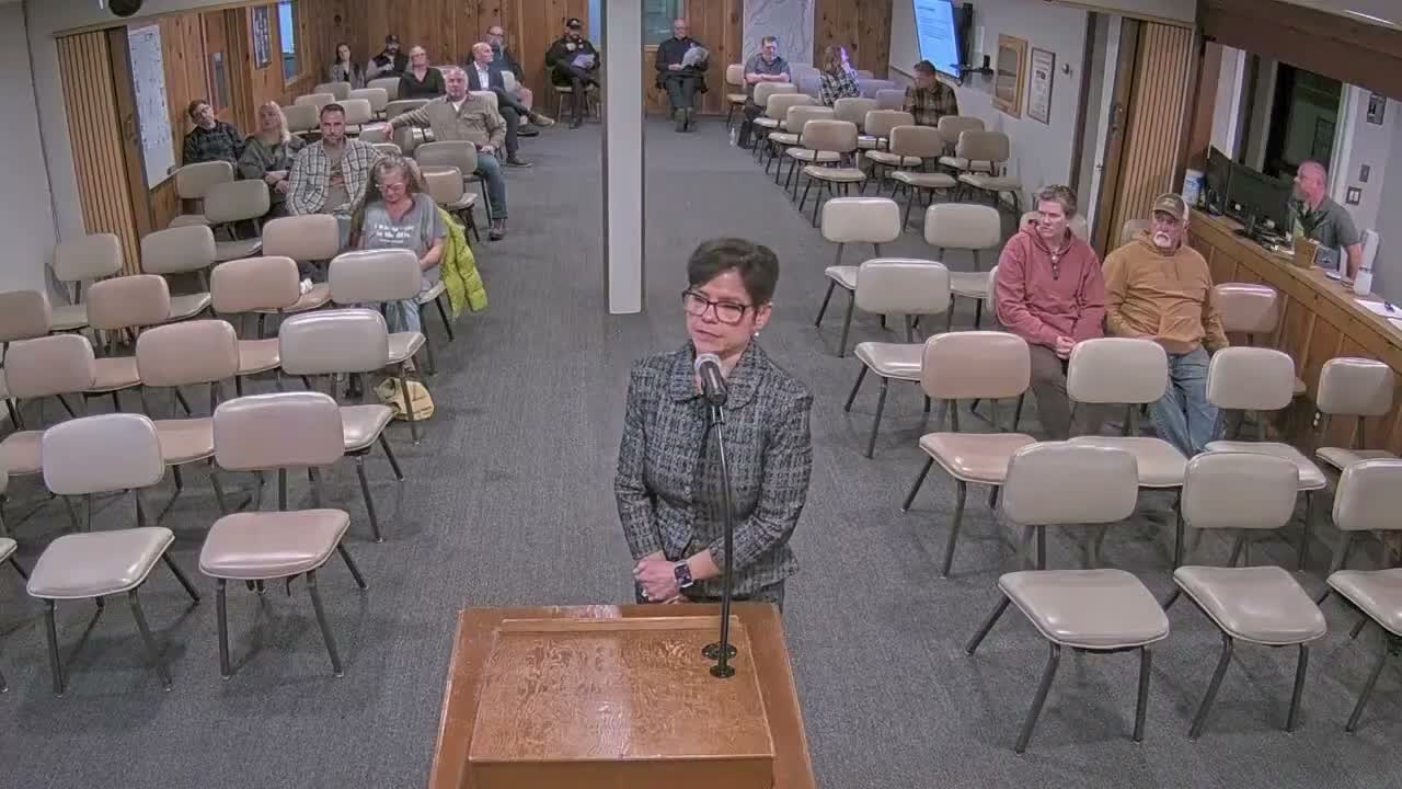 Paradise Council adopts ordinance allowing more hens and rabbits, changes setback rules