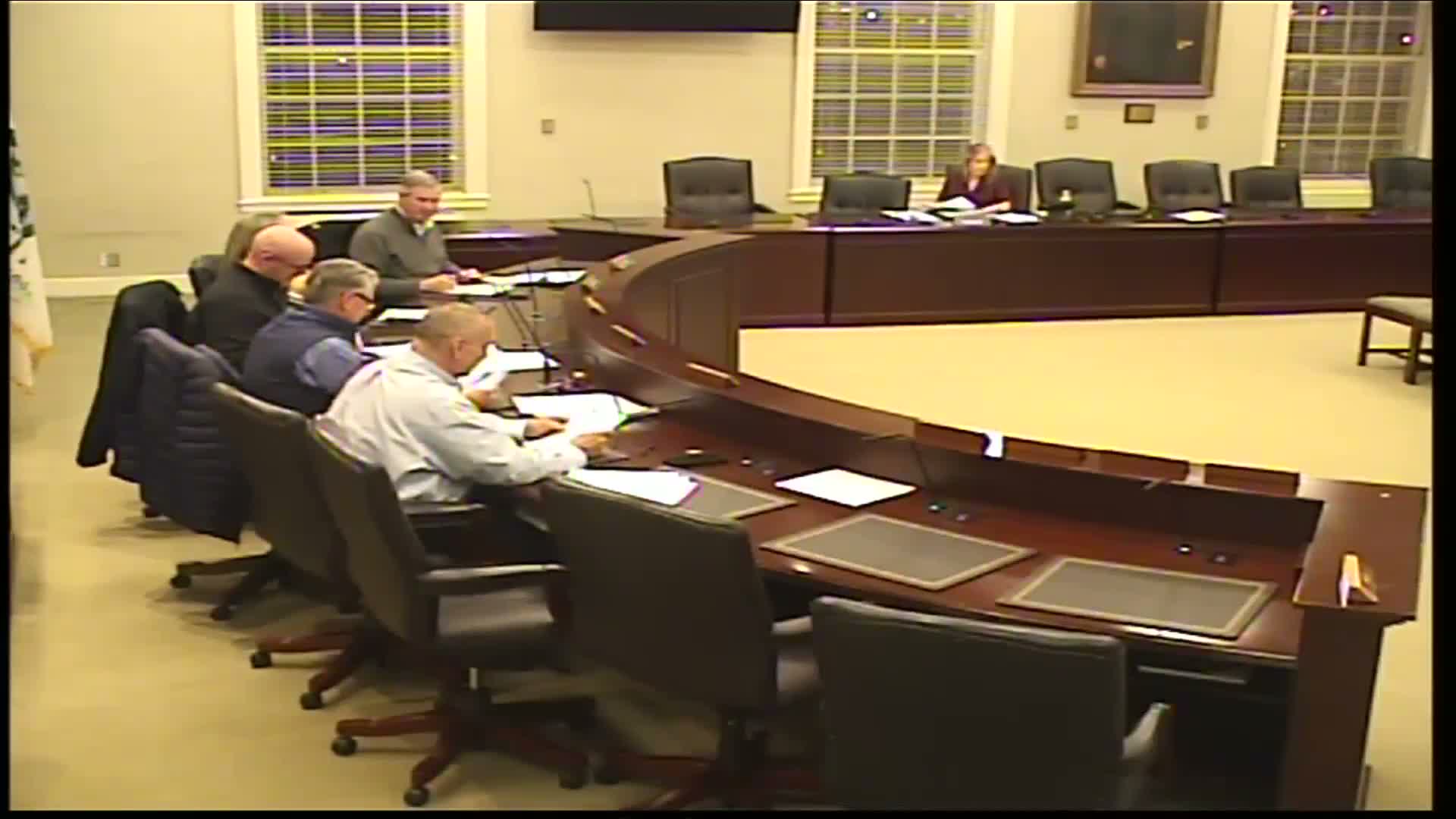 Hinsdale Historic Preservation Commission approves three permit items, including Still Barbershop window sign