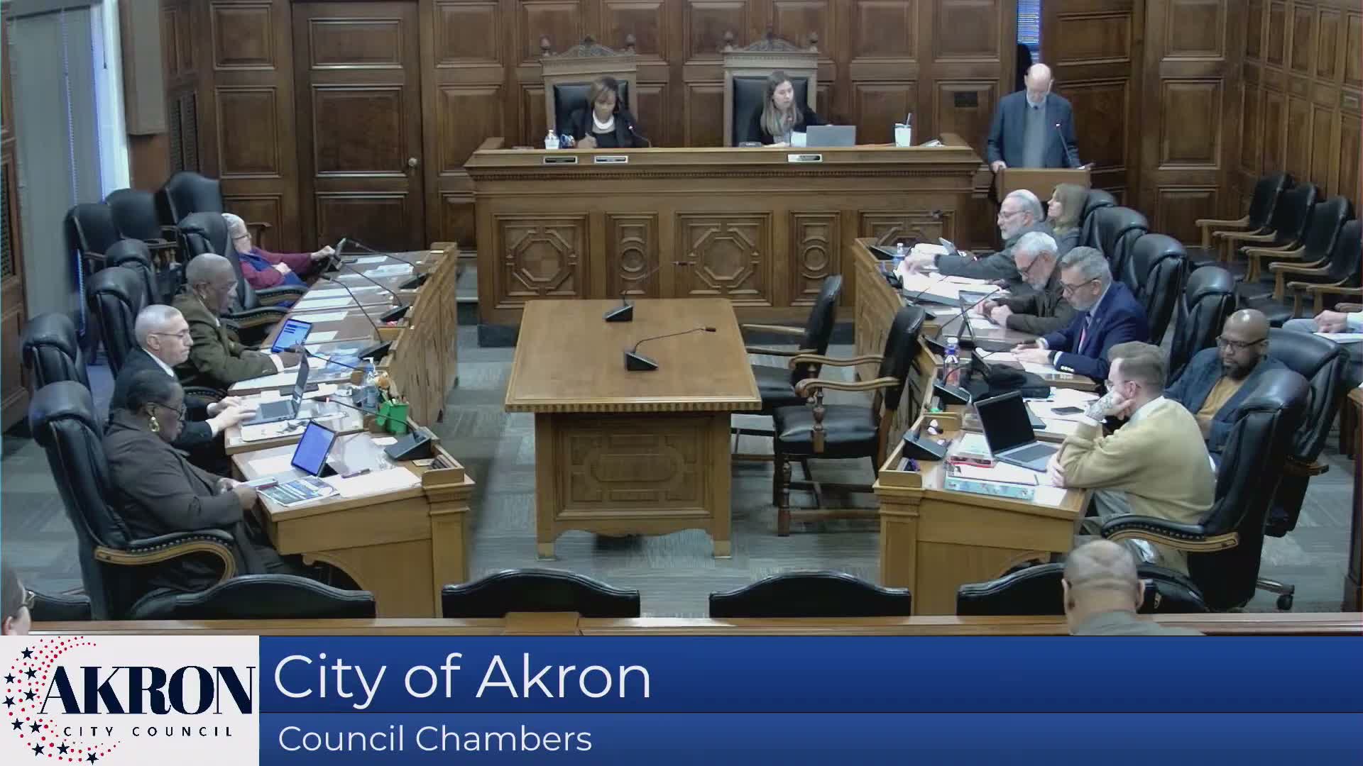 Council refers amendment to apply Akron form-based sign rules to downtown