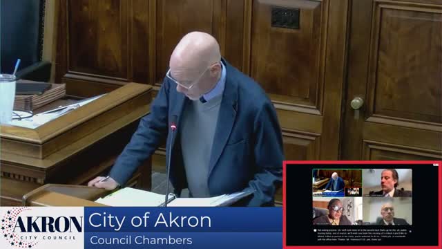 Planning staff backs form-based sign code for downtown to simplify rules and encourage projecting signs