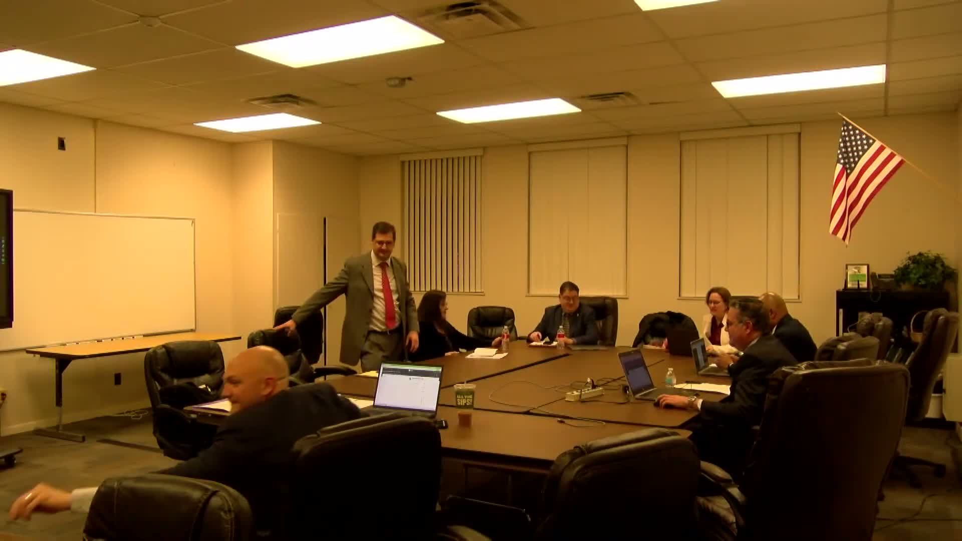 Nordonia Hills board elects Liz McKinley president, Jason Tidmore vice president in 2026 organizational meeting