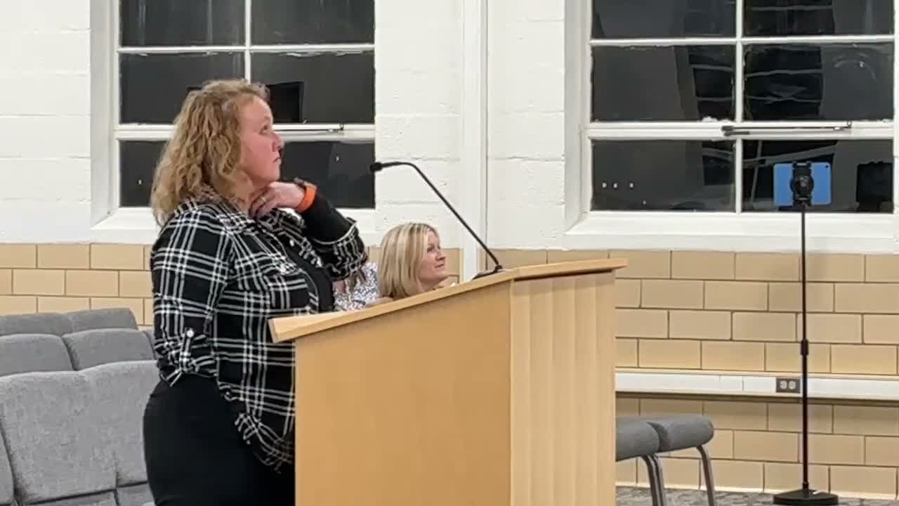 Pulaski County Schools details library book‑selection process and appeals; restricted secondary materials require parental consent