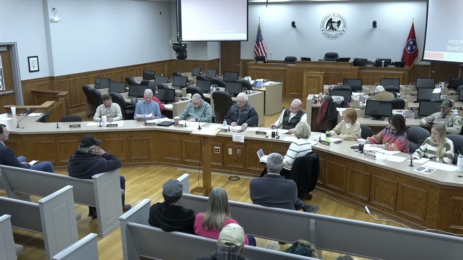 Board approves 5‑foot variance allowing property owner to legalize accessory structure