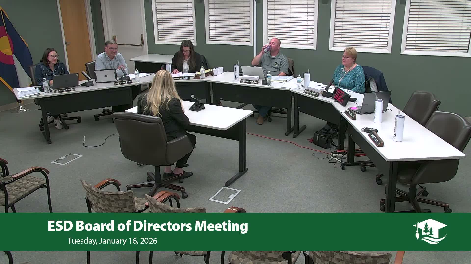 Parent criticizes books, reads explicit excerpts during Elizabeth School District public comment