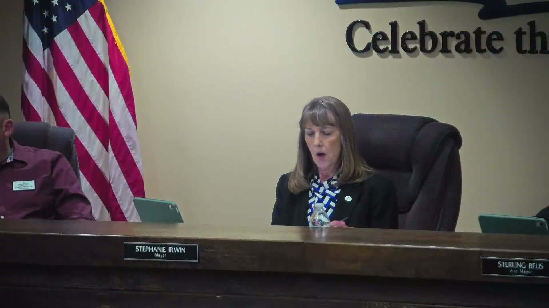 Pinetop Lakeside holds public interviews for town manager finalists; council votes to enter executive session on appointment