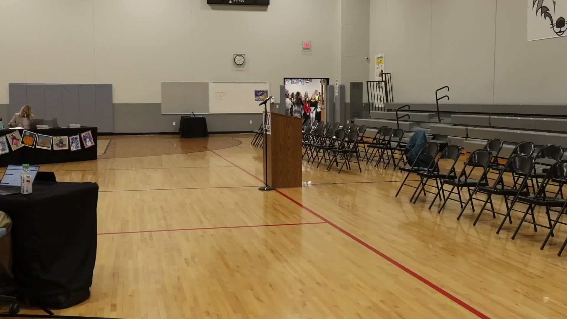 Muskego-Norway board approves goals, calendars and grants delegate discretion for WASB votes; moves to closed session on retirements