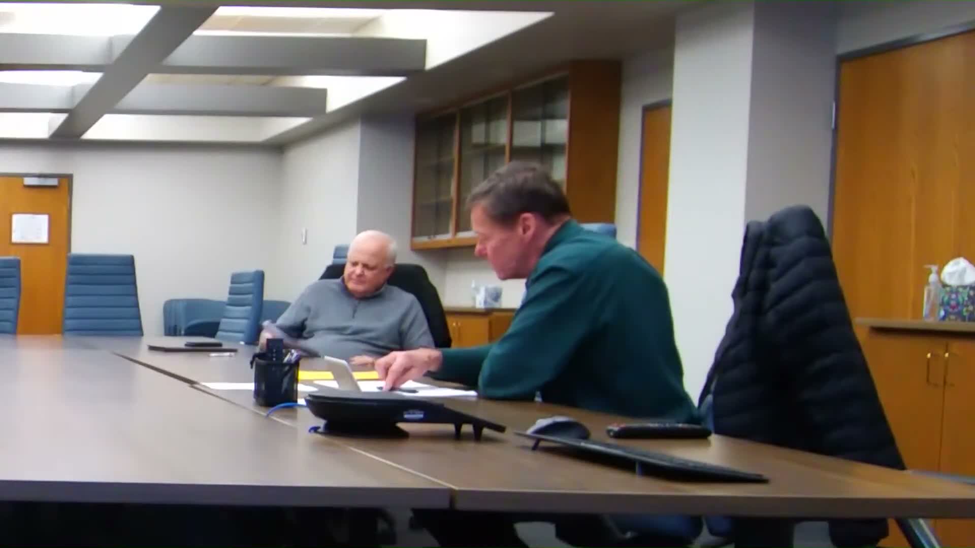 Findlay committee questions who should form committees and how appointments should be confirmed