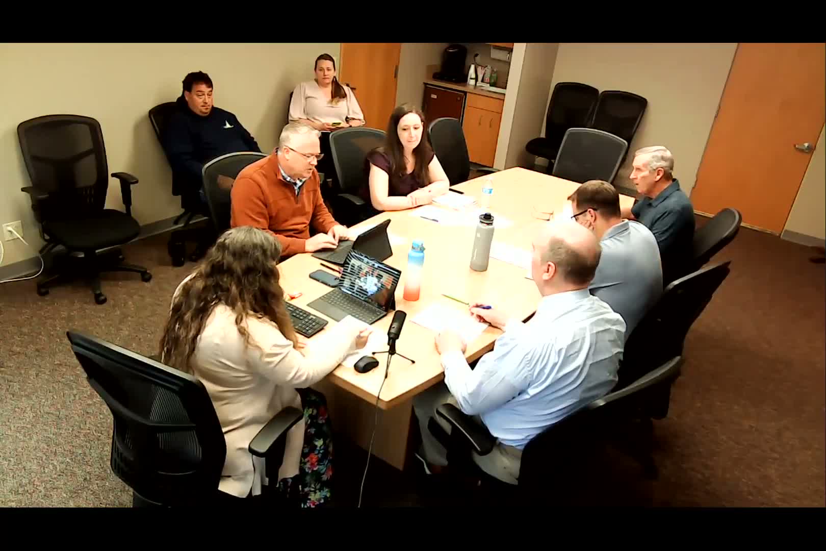 Board debates windmill-event structure orientation and public-art placement along Oak Harbor waterfront