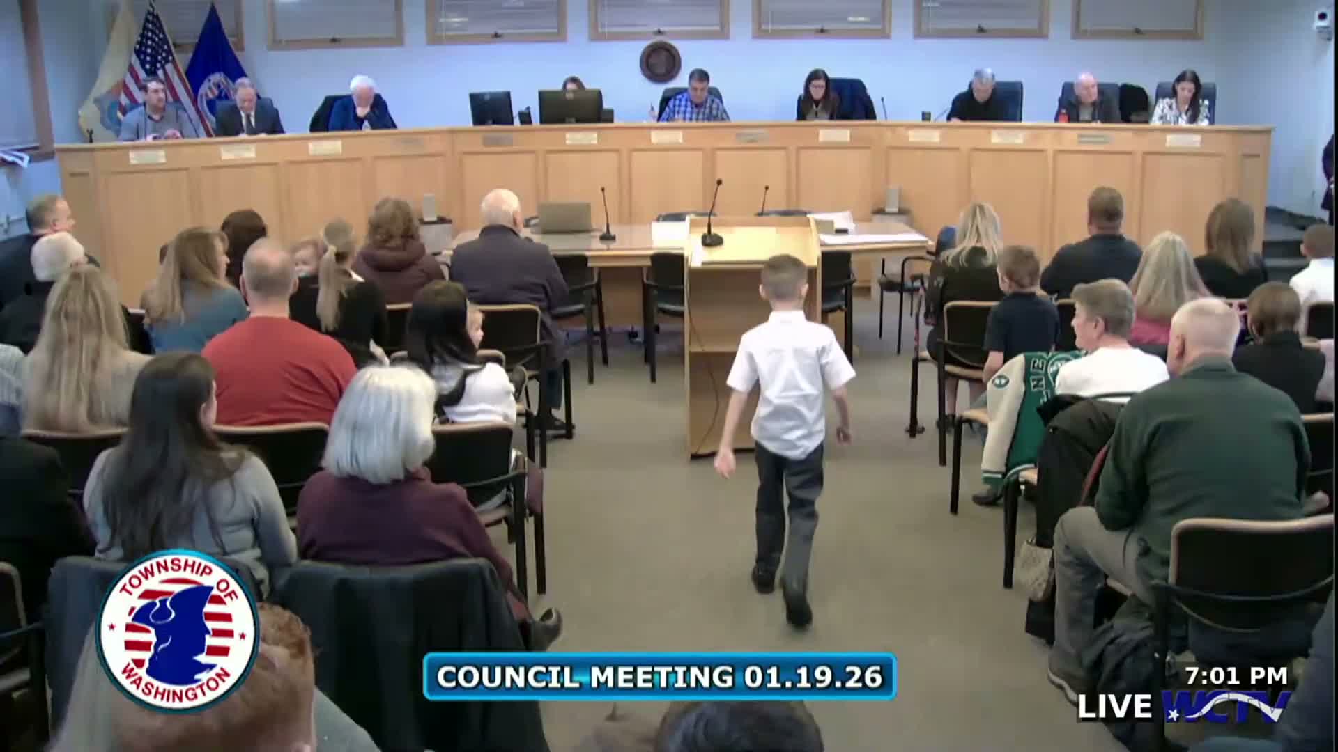 Washington Township honors retiring police chief and swears in multiple promotions