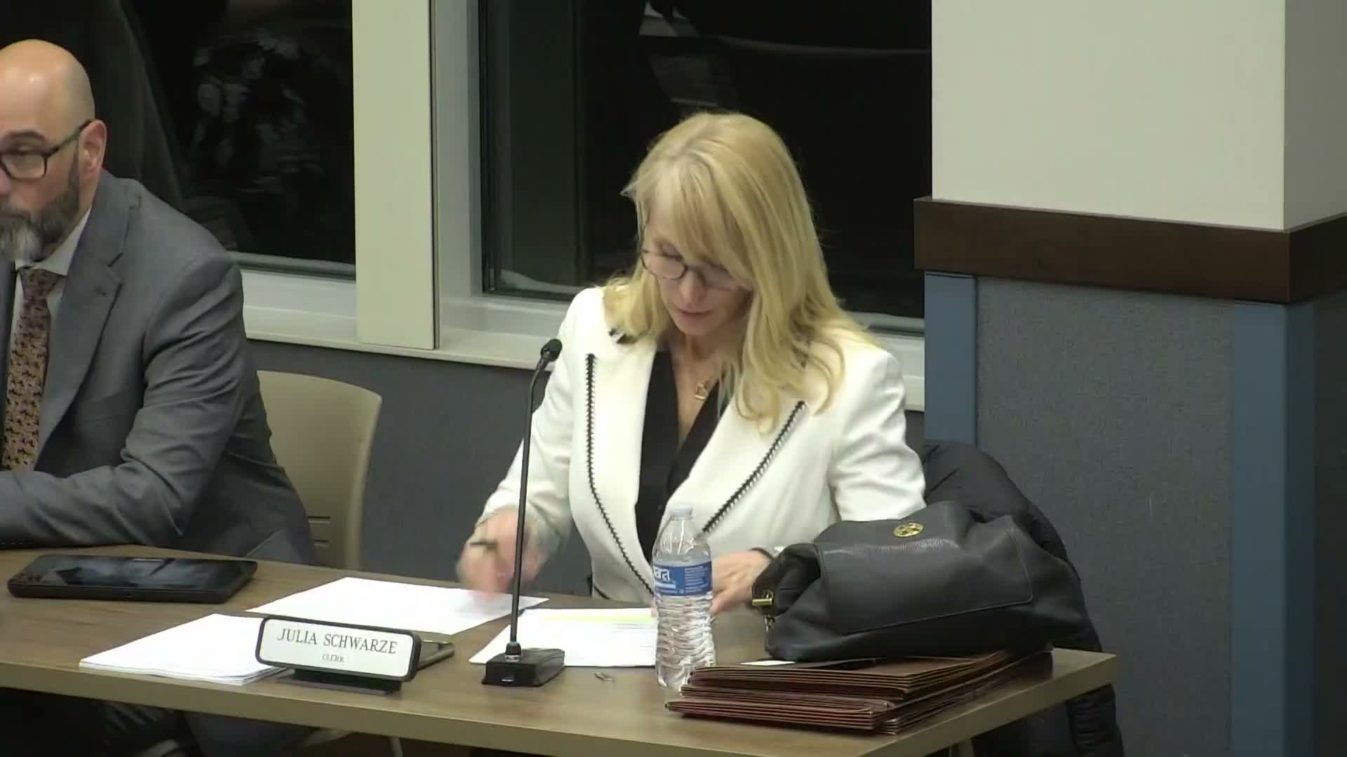 Carol Stream board approves consent agenda including pavement final payment, design supplement and mosquito-abatement contract