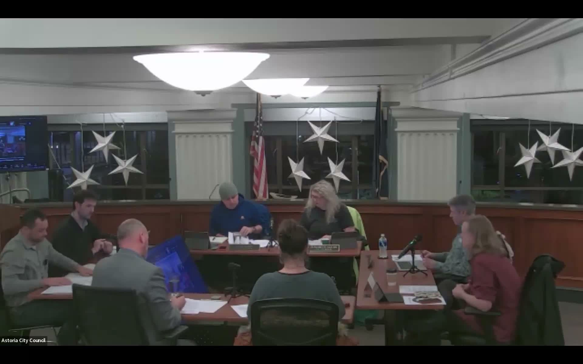 Astoria councilers push to formalize annual review of rules, clarify public-comment and media policies